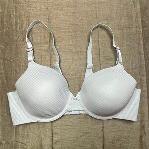 Vanity Fair Bra 38B Light Green Stripes NWOT